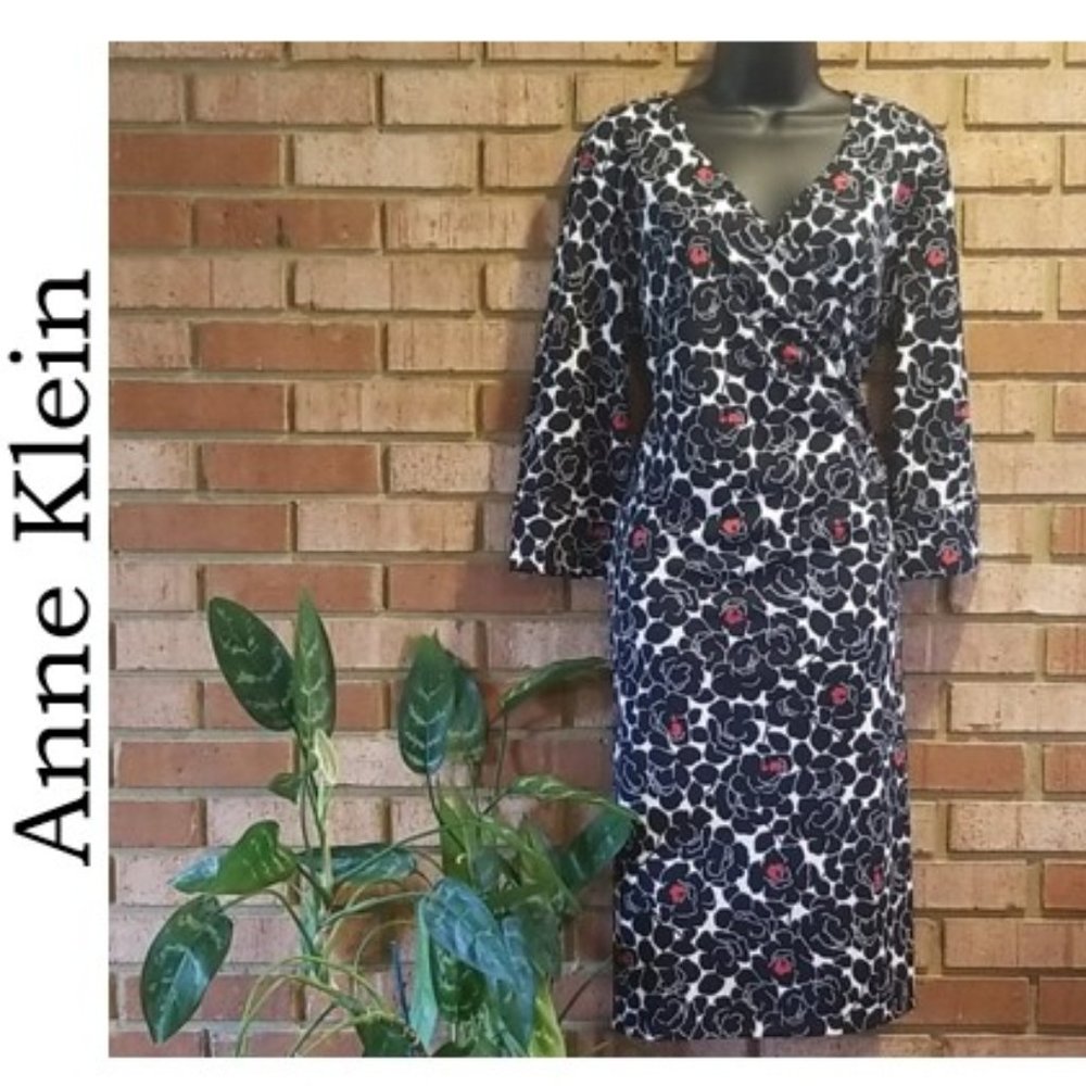 ANNE KLEIN - Floral Wrap Dress